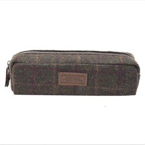 Heritage Traditions Tweed Check Travel Pouch